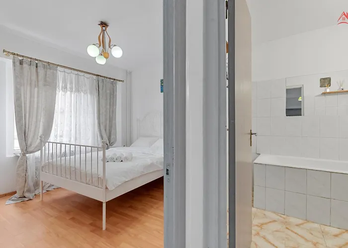 My Place Unirii Center *