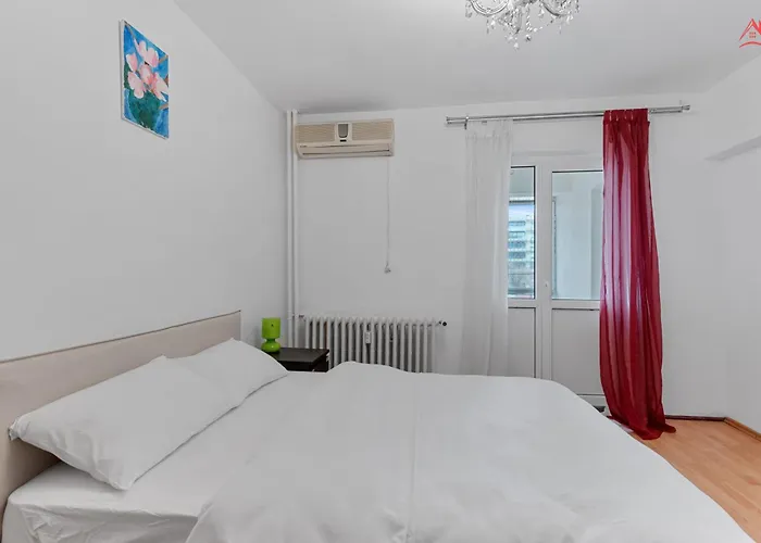 My Place Unirii Center Апартаменти *